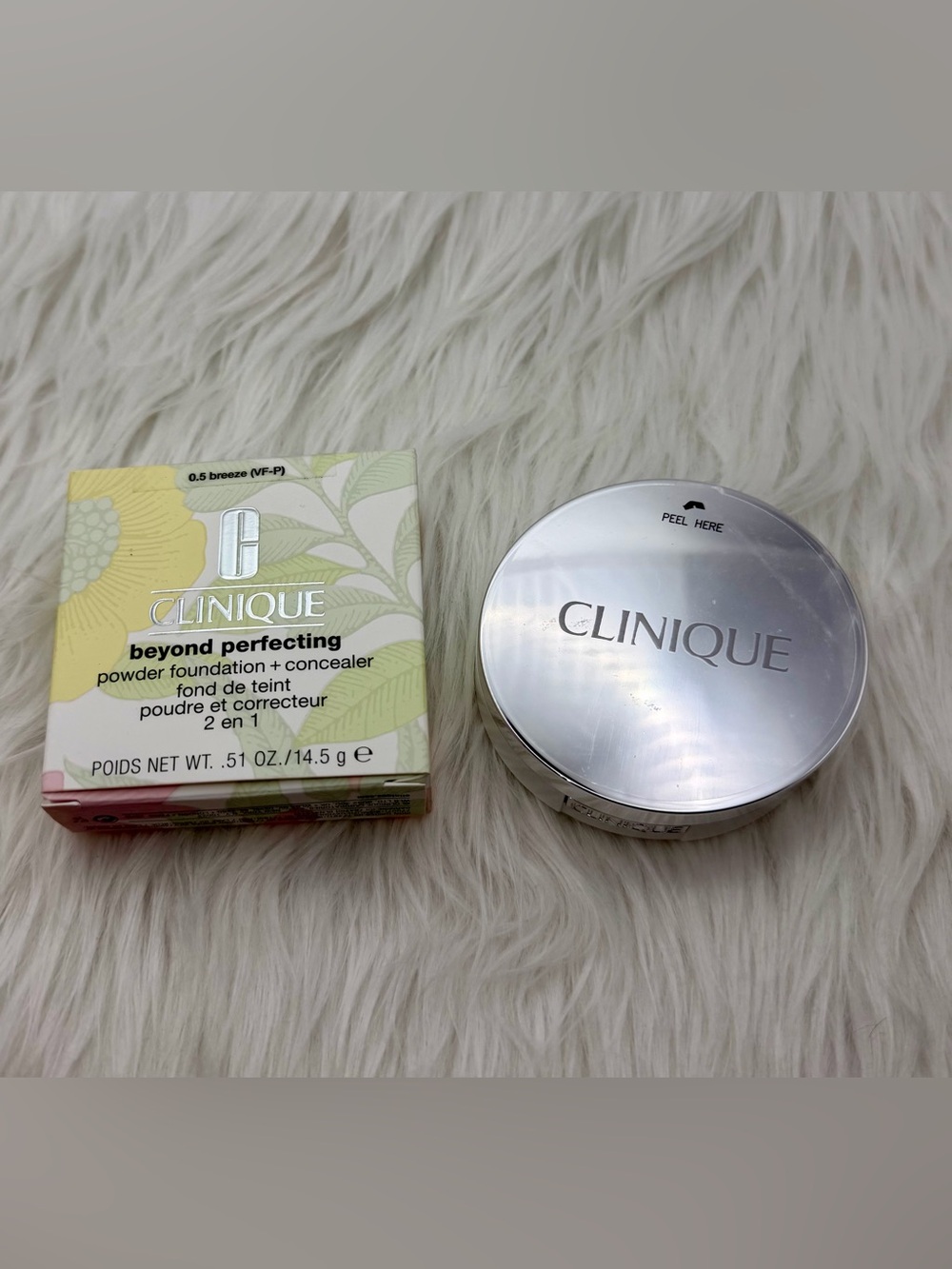 Clinique Beyond Perfecting Powder Foundation + Concealer - 0.5 Breeze | BNIB
